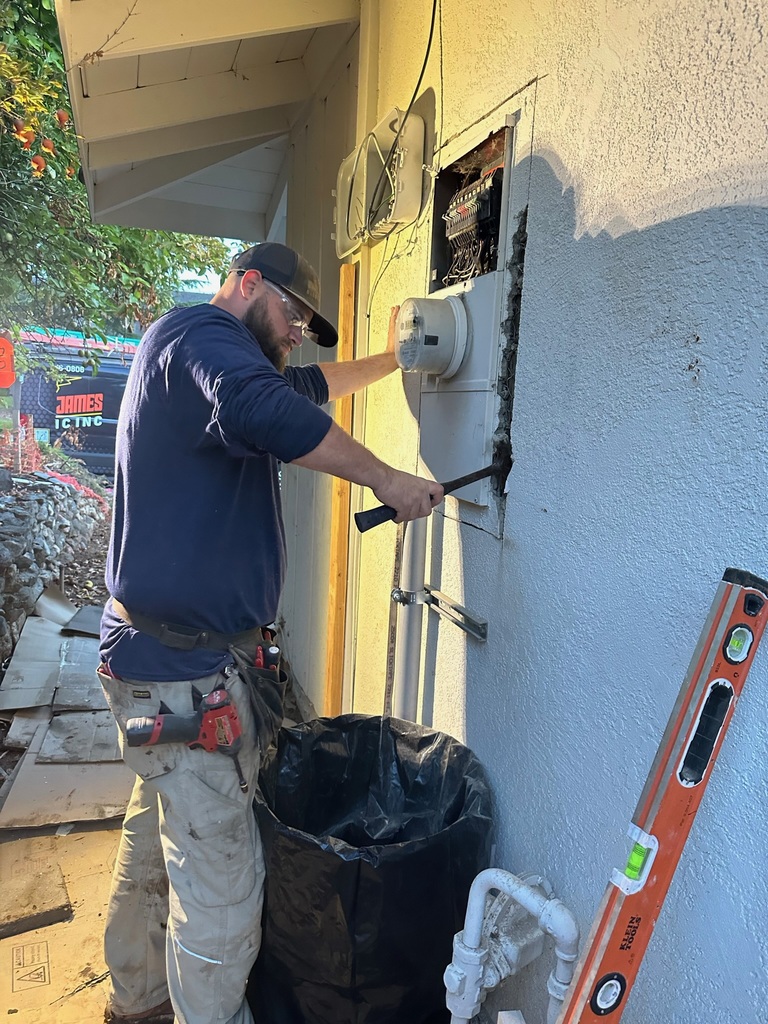 Electricians in East Sacramento - Rios & Burke Electric